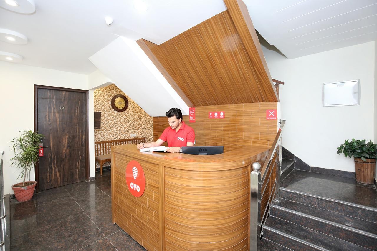 Oyo 13373 Hotel Royal Star Panchkula Εξωτερικό φωτογραφία