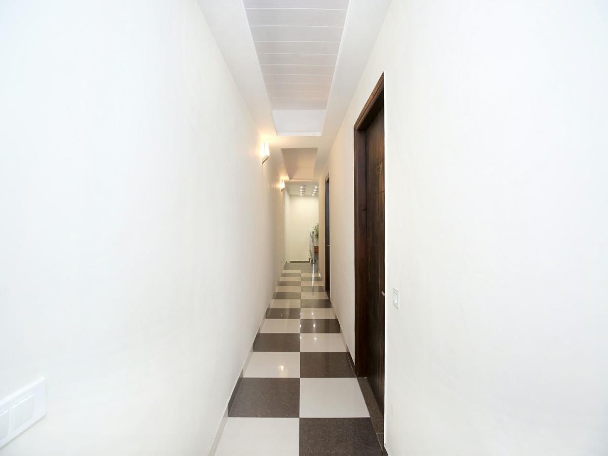 Oyo 13373 Hotel Royal Star Panchkula Εξωτερικό φωτογραφία